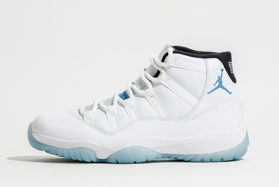 white jordans with baby blue bottom