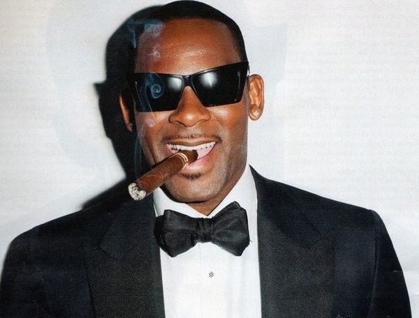 R. Kelly Reveals 'Buffet' Release Date