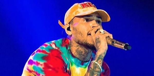 Chris Brown Gets At The Artists Who Always Ask Him For Hooks