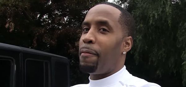 Watch Safaree Samuels Get Robbed