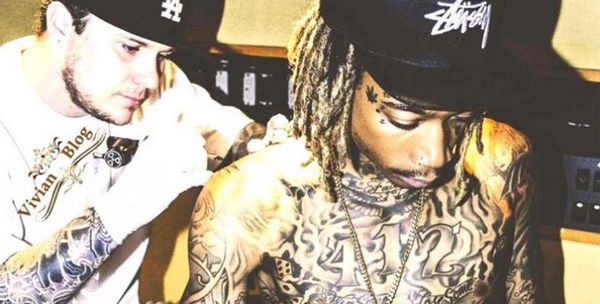 Wiz Khalifa Displays His Full Back Tattoo