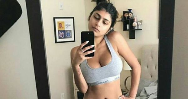 Mia Khalifa Got Curved By Quarterback