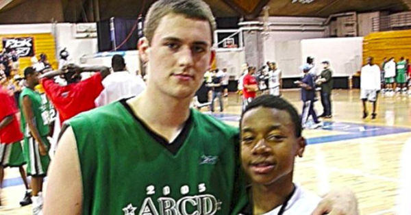 Twitter Reacts To Isaiah Thomas's Locker Room Snitching On Kevin Love
