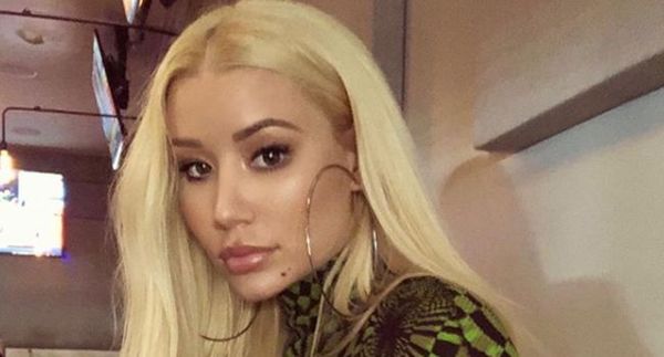 Iggy Azalea Accused Of Taking A Shot At Nicki Minaj & Cardi B