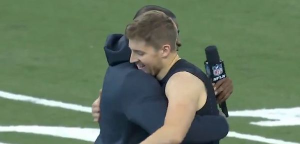 Watch Deion Sanders Get Blown Away By Speed Of White Guy