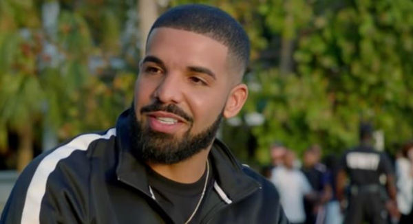 Did Drake Already Introduce The World To His Son on "God's Plan?"