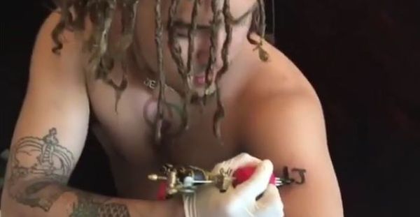 Watch Lil Pump Give Himself XXXTentacion Tattoo