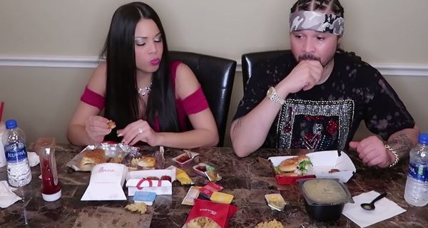 Bizzy Bone Tries Chick-Fil-A For The First Time