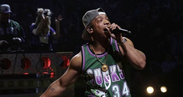 50 Cent Bait: Ja Rule's Milwaukee Bucks Halftime Show Flops