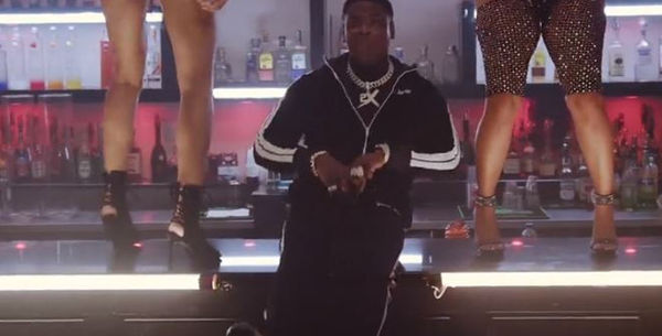 Casanova Drops Video For "Splash" On Pornhub