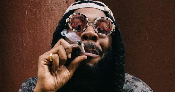 DRAM Stops Concert To Buy Backwoods From A Convenience Store, Fans Follow