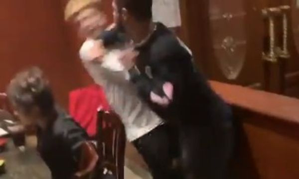 Skinnyfromthe9 Seen Getting Attacked In A Restaurant & Disses Adam22