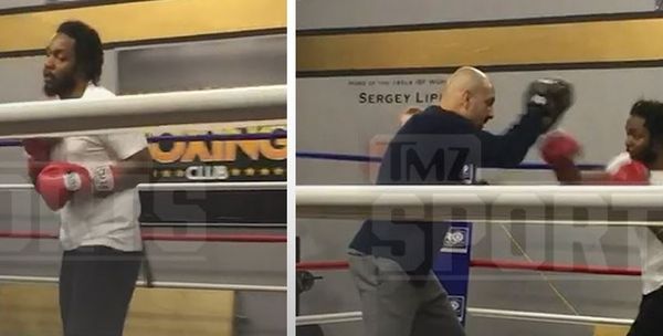 Check Out Kendrick Lamar Showing Off His Boxing Hands