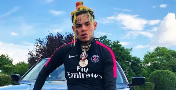 Tekashi 6ix9ine Terrified For Himself & His Family Ahead Of Kidnapping Testimony