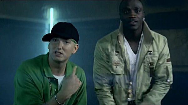 Akon Cracks Everyone Up Explaining Eminem's Studio Process