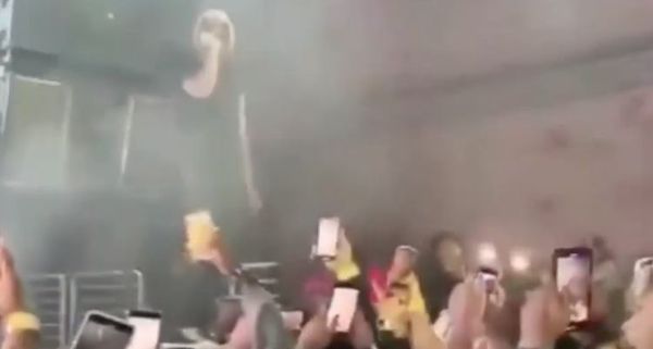 Playboi Carti Throws Temper Tantrum On Stage & Cancels Show