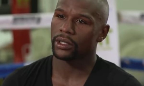 Floyd Mayweather Says He's Coming Out of Retirement