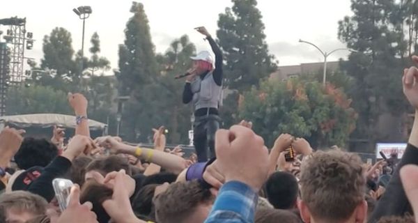 Tyla Yaweh Pays Tribute To Juice Wrld & XXXTentacion At Rolling Loud