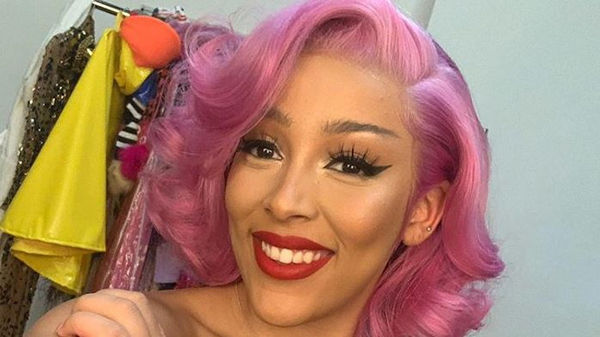 Doja Cat Gets Naked On The Instagram