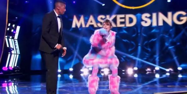 Watch Sarah Palin Rap Baby Got Back