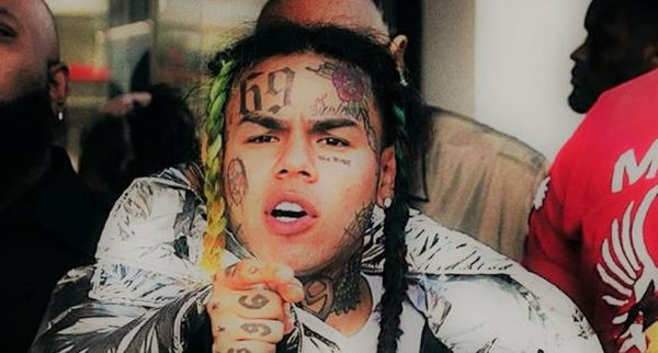 Snippet Of Tekashi 6ix9ine's First Track Since Prison "Bently" Drops