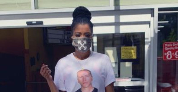 Karen Civil Is Getting Dragged For Tone-Deaf George Floyd Protest Outfit