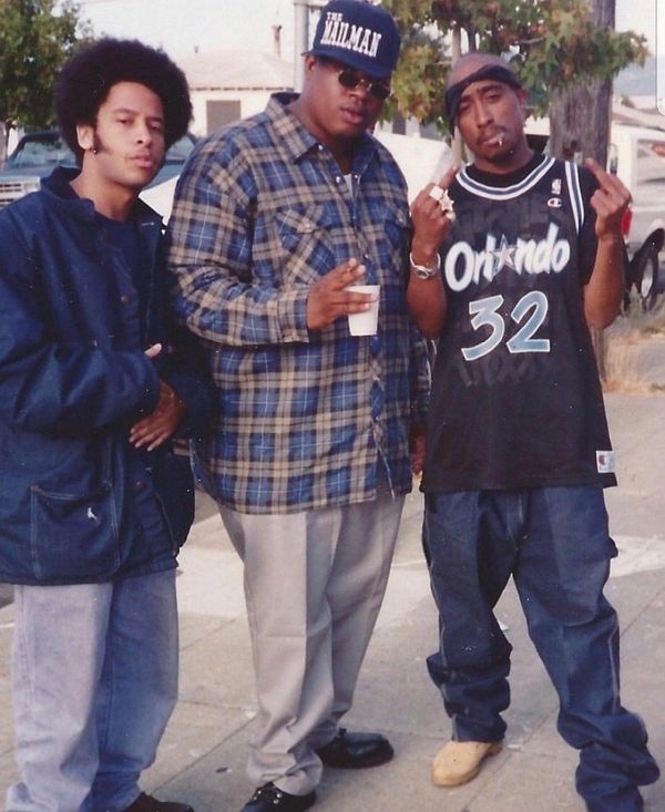 Shaquille O' Neal - 2pac sporting my Orlando jersey #throwback #tupac #tbt