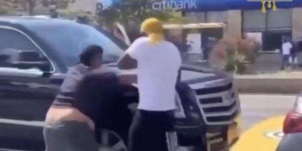Tekashi 6ix9ine's security Gets Into Brawl After Tekashi Gets Taunted