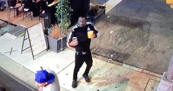 50 Cent Bait: DJ Clue's New York Restaurant Was So Bad Philly Rapper had To Dine & Ditch