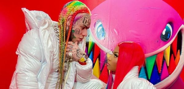 Tekashi 6ix9ine Trolls Nicki Minaj & Her Barbz With "Trollz" Comments